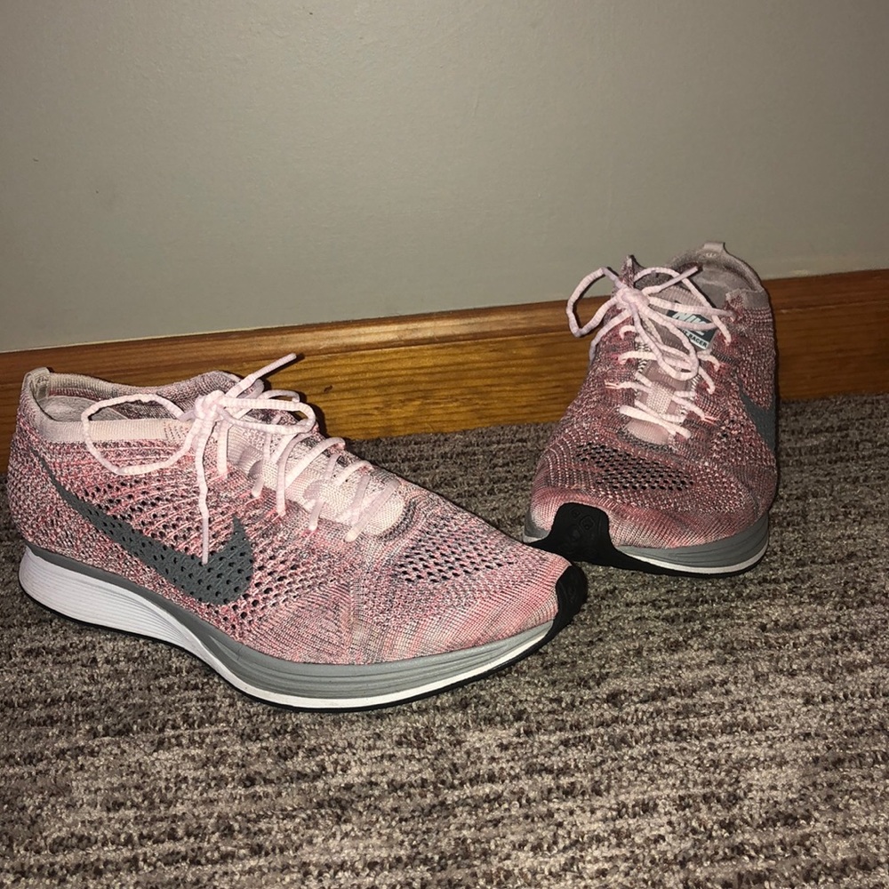 Nike flyknit racer